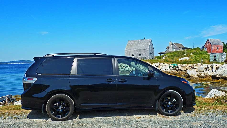 Ode to the minivan: 2020 Toyota Sienna tops the good old days - East